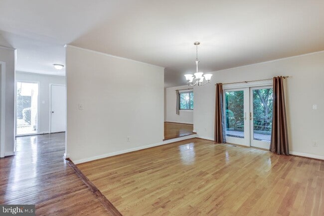 Building Photo - 7220 Vistas Ln