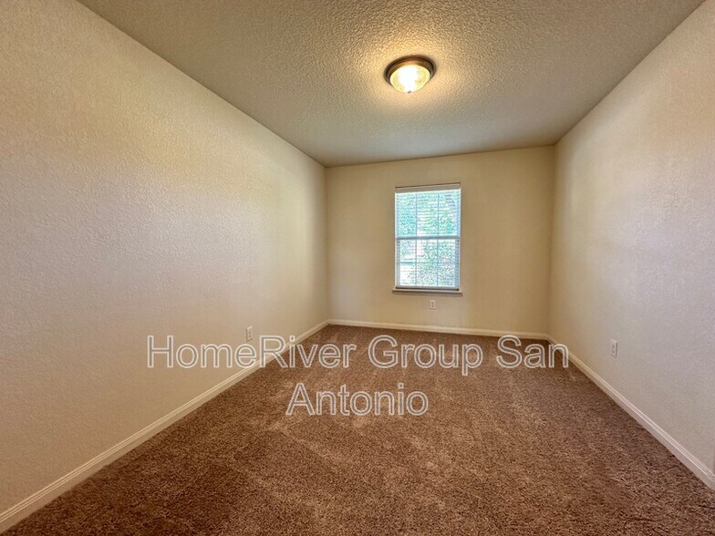 Building Photo - 6634 Luckey Tree