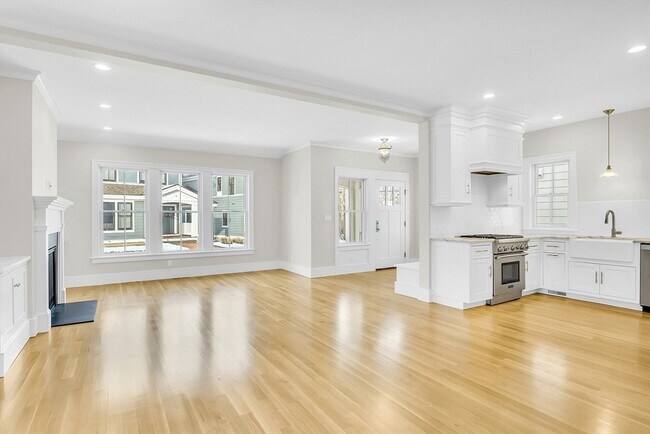 Building Photo - 21 Saw Mill Cir