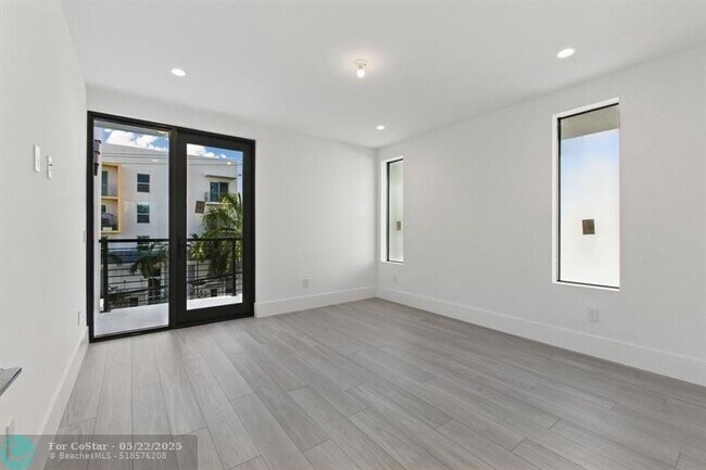 Building Photo - 204 Osceola Park Ln