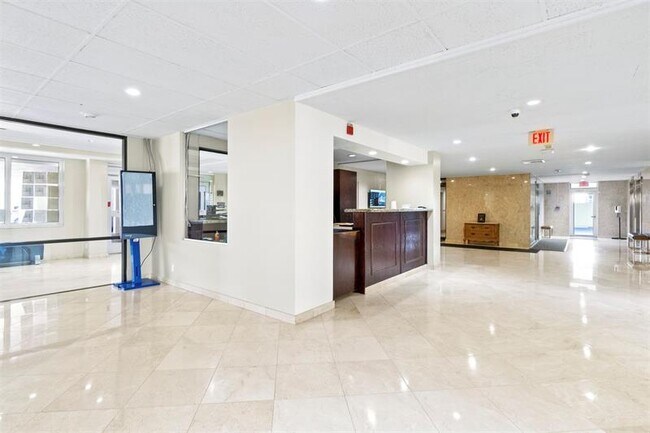 Building Photo - 111 N Pompano Beach Blvd