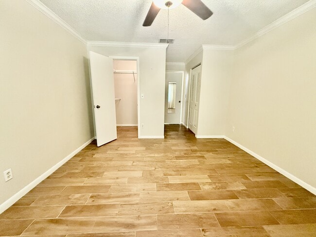 Building Photo - 1271 Powderpuff Dr
