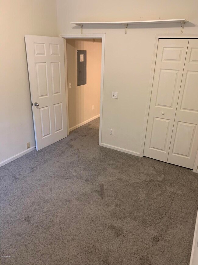 Building Photo - 3600 LENIN PEAK Ct