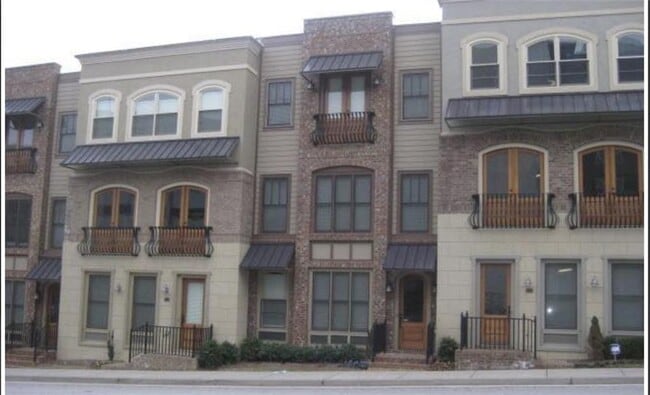 Primary Photo - 384 16th St NW