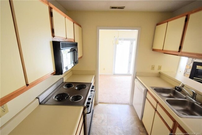 Building Photo - 2709 Preston Woods Ln