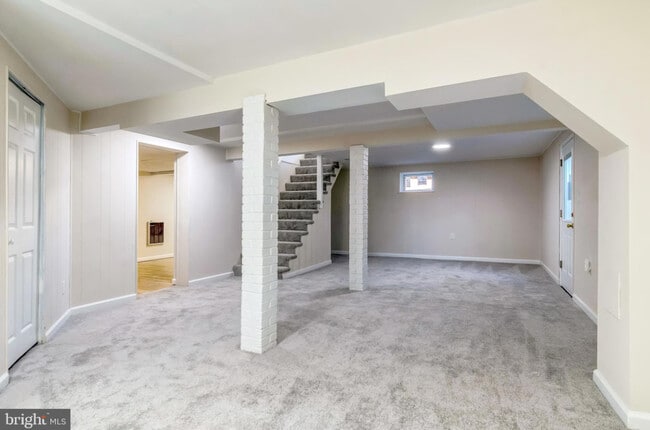 Building Photo - 5808 Black Hawk Dr
