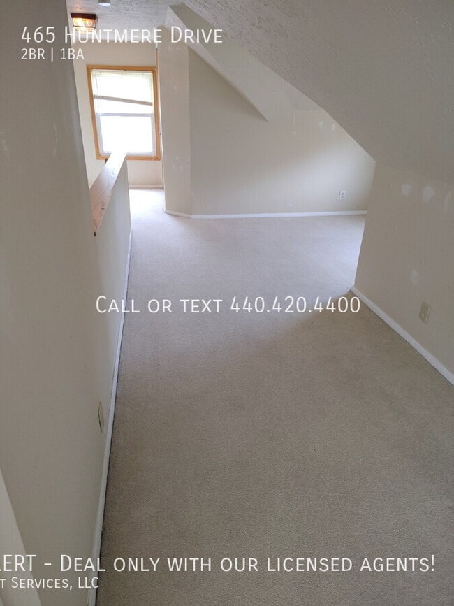 Building Photo - 465 Huntmere Dr