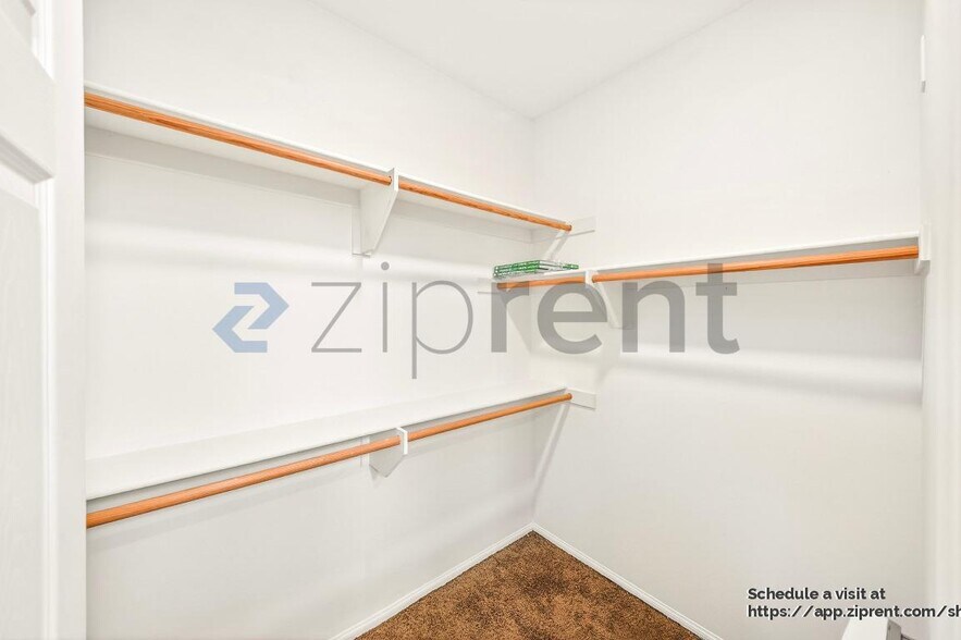 Building Photo - 10548 Wisteria Cir