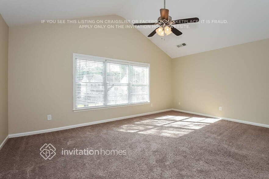 Building Photo - 543 Watercress Dr
