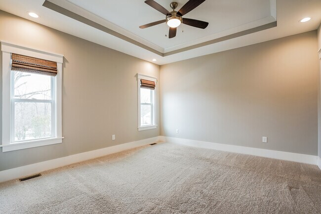 Building Photo - 1312 N Alston Ave