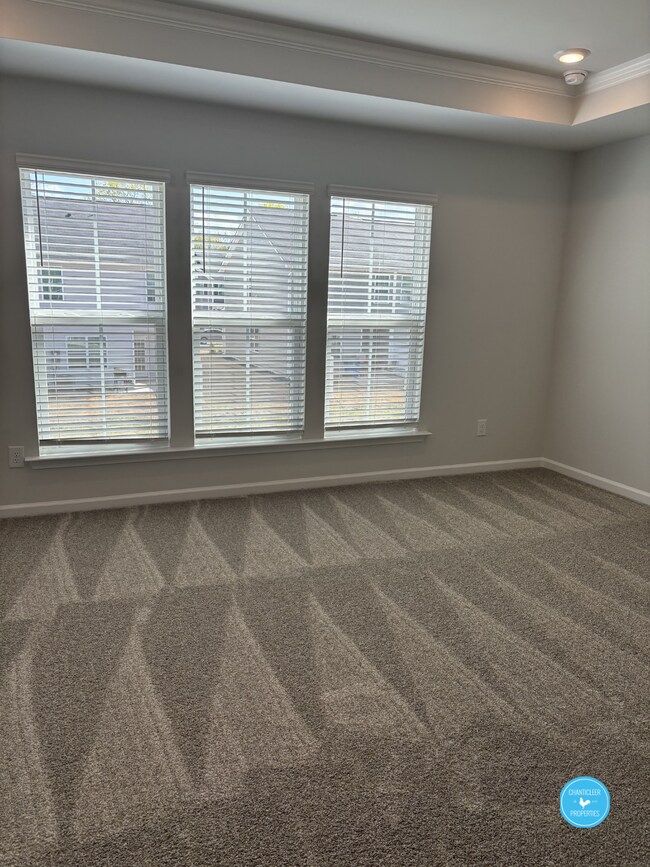 Building Photo - 1022 Poets Walk Rd