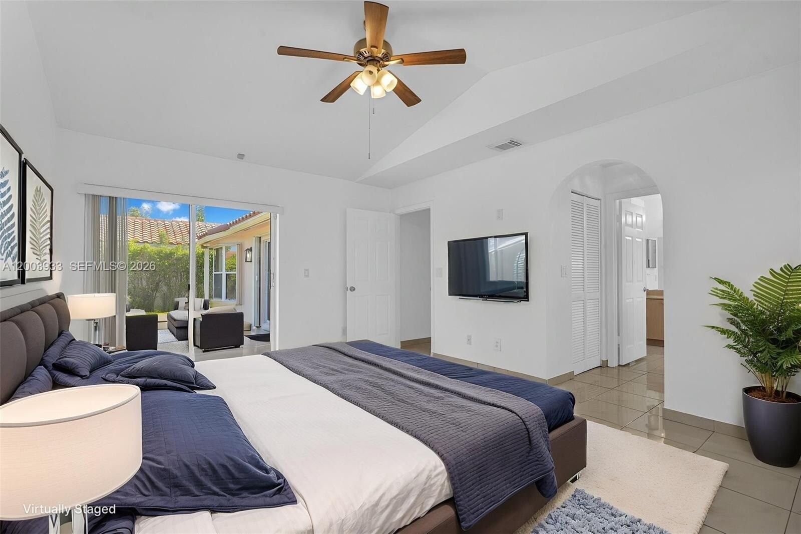 Building Photo - 358 SW 163rd Ave