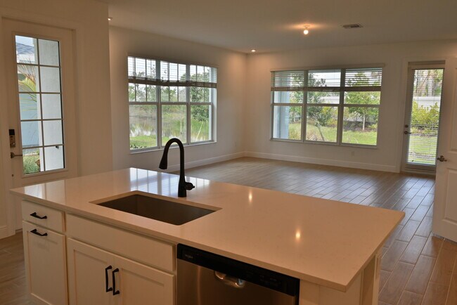 Building Photo - 3599 NW Solange Ct