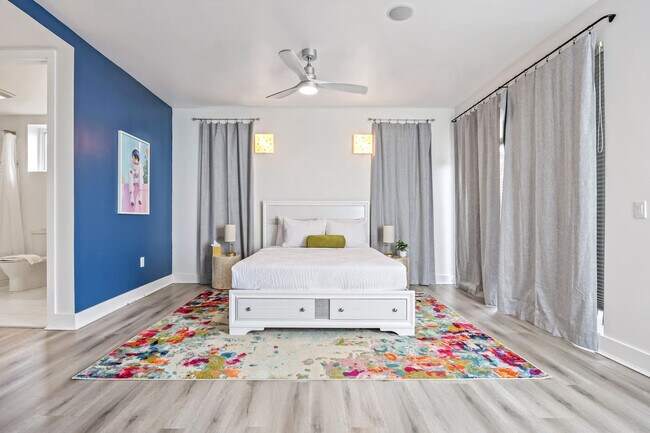 Building Photo - 873 S Atlantic Ave