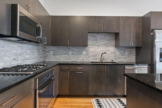 Building Photo - 1240 S 2nd St