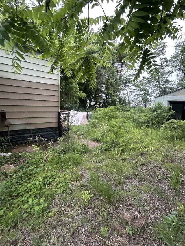 Building Photo - 17 Cahokia St
