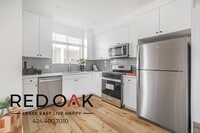 Building Photo - 11952 Vanowen St