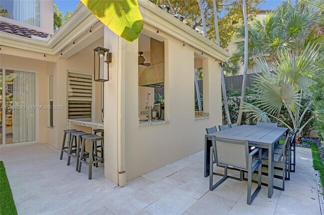 Building Photo - 20824 NE 37th Ave