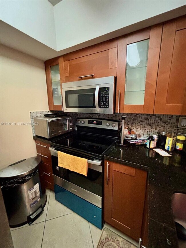 Building Photo - 11750 SW 18th St