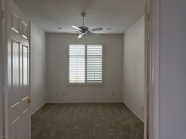 Building Photo - 78631 Yellen Dr