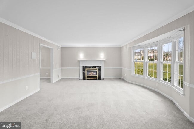 Building Photo - 6321 Higham Dr