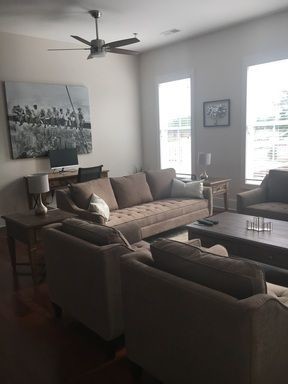 Building Photo - RL LOFTS In RiverLights