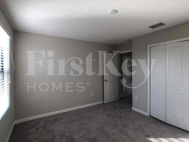 Building Photo - 10001 RoseMary Leaf Ln