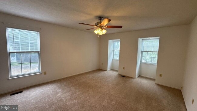Building Photo - 8698 Open Meadow Way