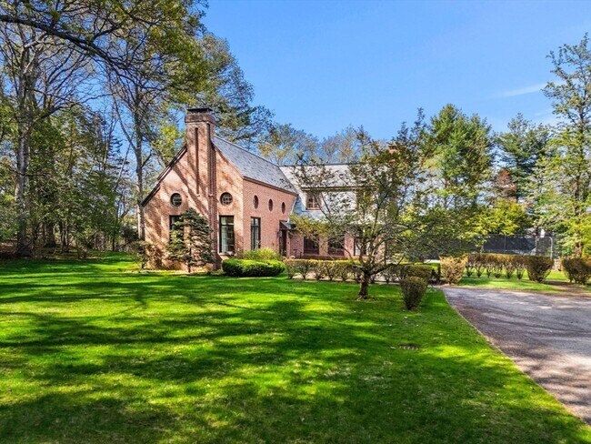 Building Photo - 110 Juniper Rd