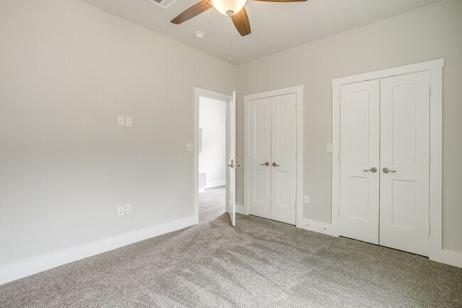 Building Photo - 3200 Forest Park Blvd