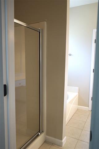 Building Photo - 6322 Woolwich Dr