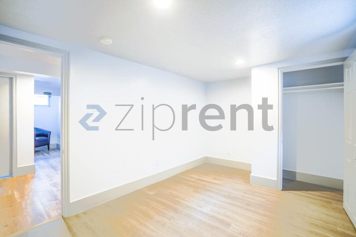 Building Photo - Unit Basement