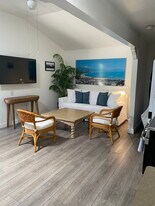 Building Photo - 226 W De la Guerra St