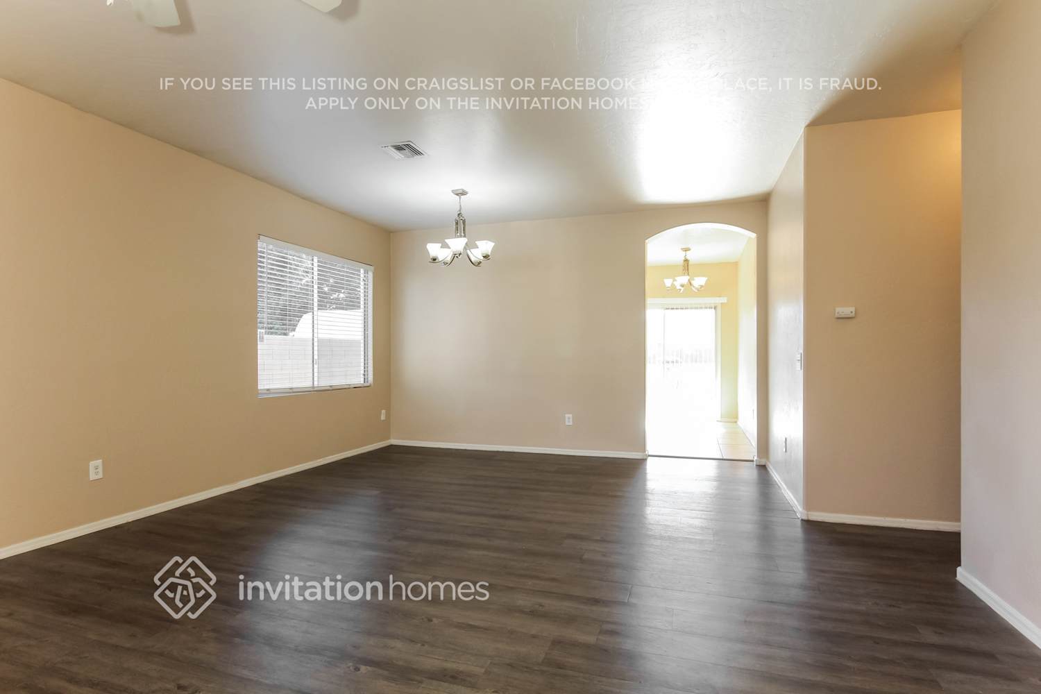 Building Photo - 6965 W Midway Ave