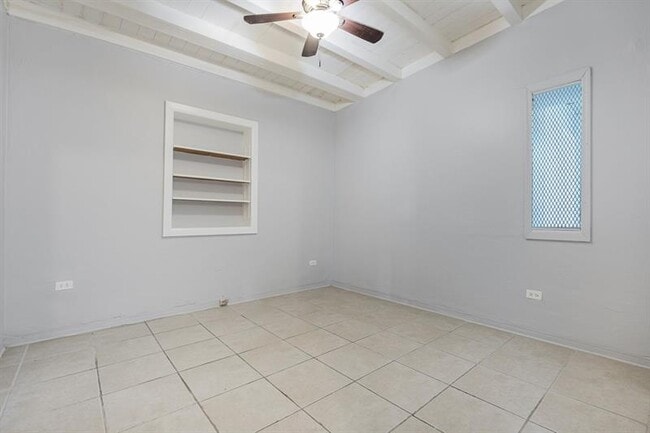 Building Photo - 430 NW 133rd St