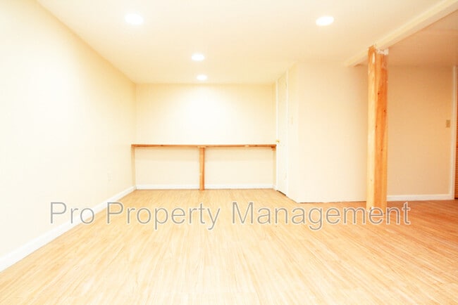 Building Photo - 97-99 Park Avenue