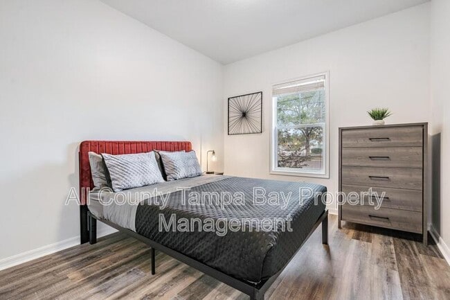 Building Photo - 2604 N Highland Ave