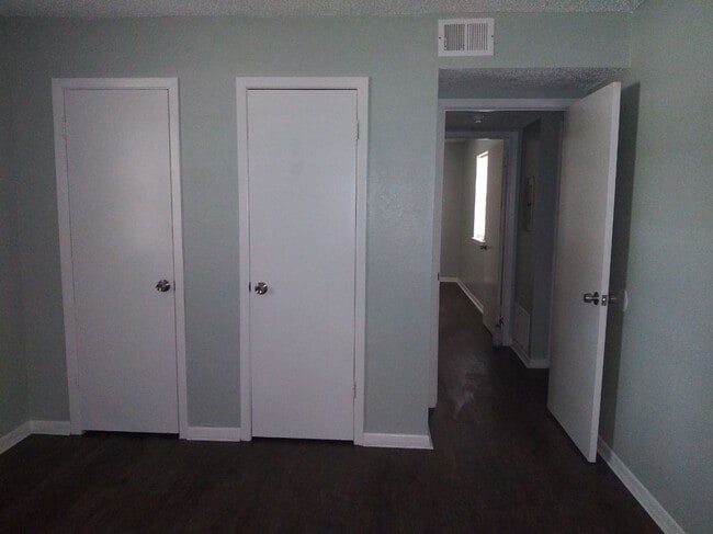 Building Photo - 518 Cypress St