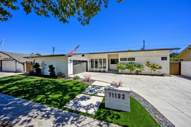 Primary Photo - 11192 Martha Ann Dr