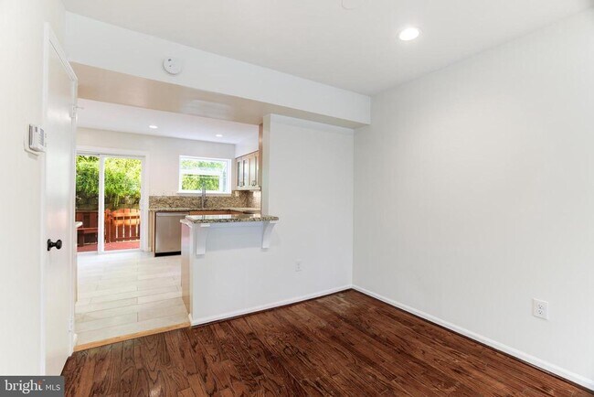 Building Photo - 2135 Derby Ridge Ln