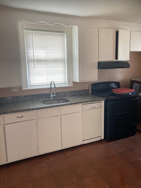 Building Photo - 427 N Main St