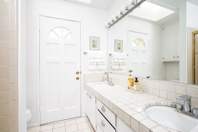 Building Photo - 9379 Esther St