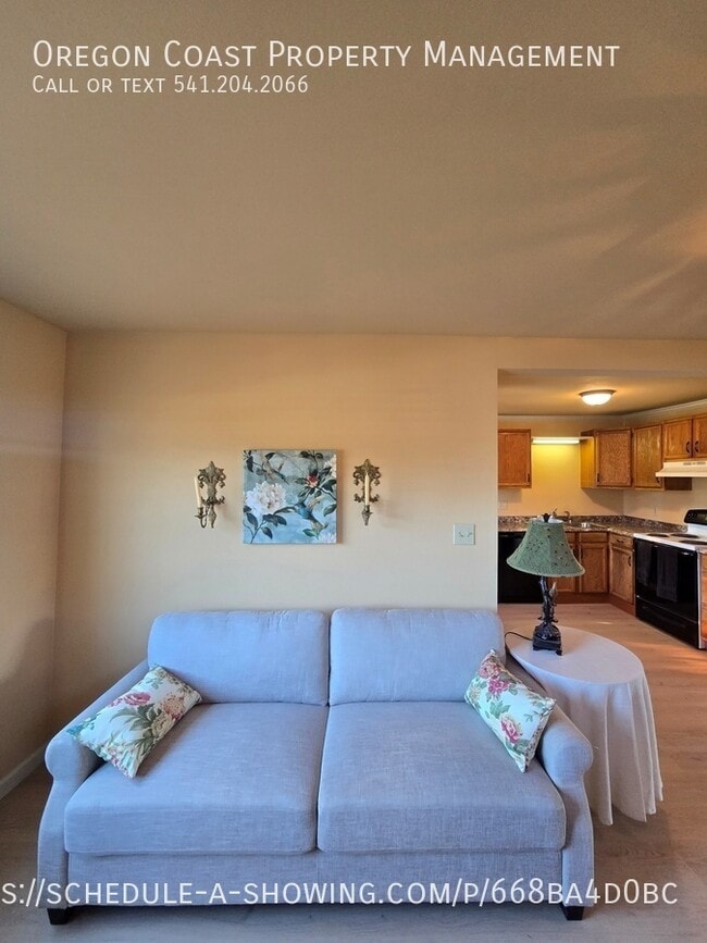 Building Photo - 1441 NW 20th St