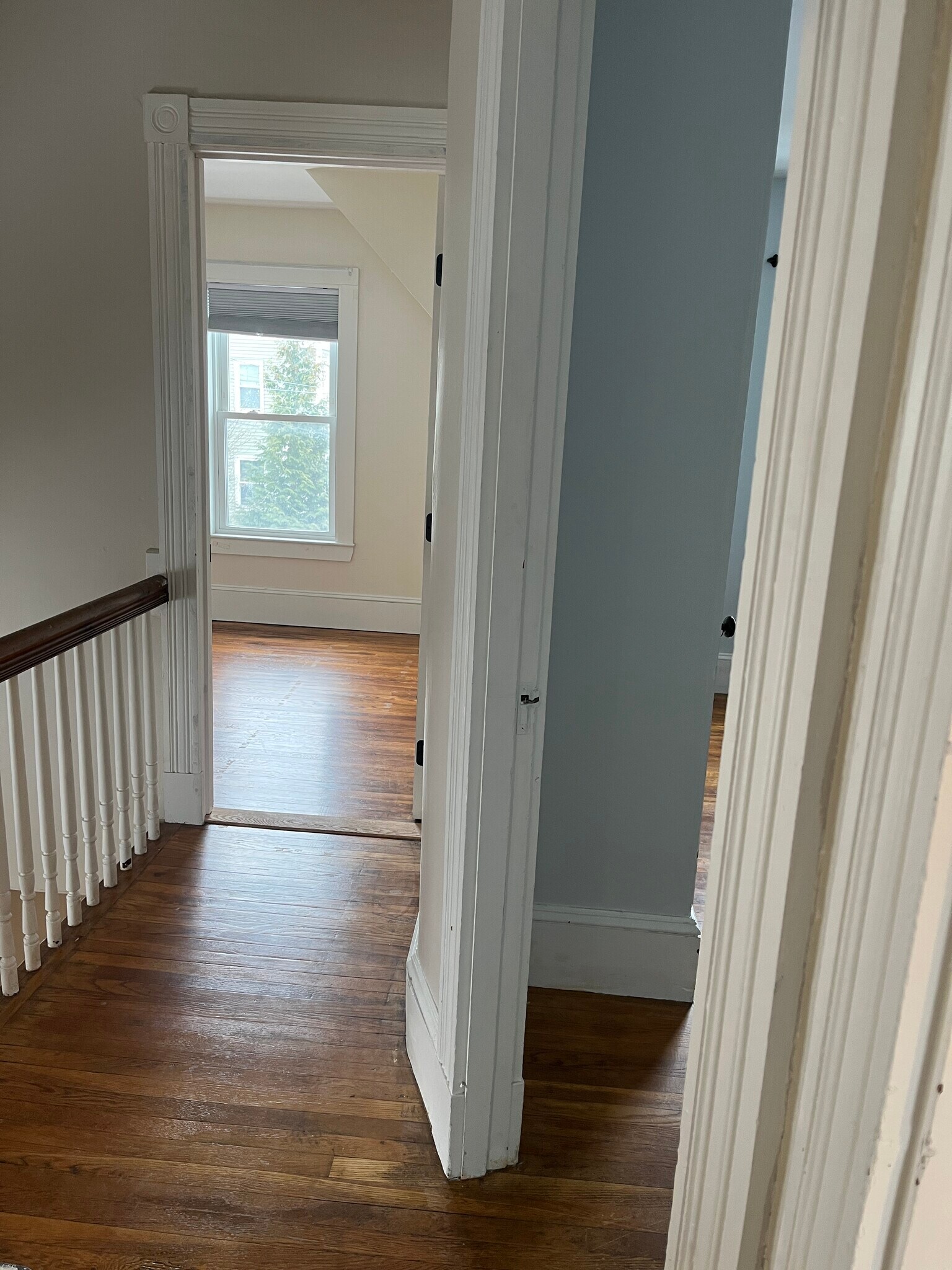 Building Photo - 16 Gordon St