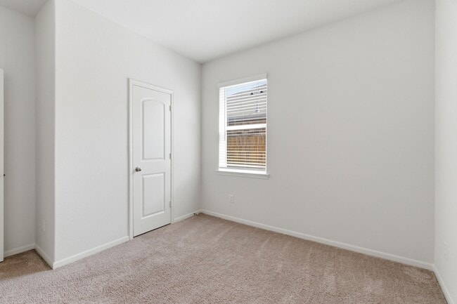 Building Photo - 10642 Lost aples Dr