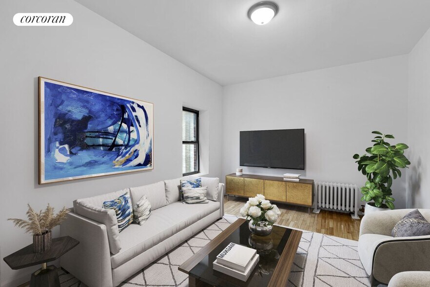 Building Photo - 100 W 67th St
