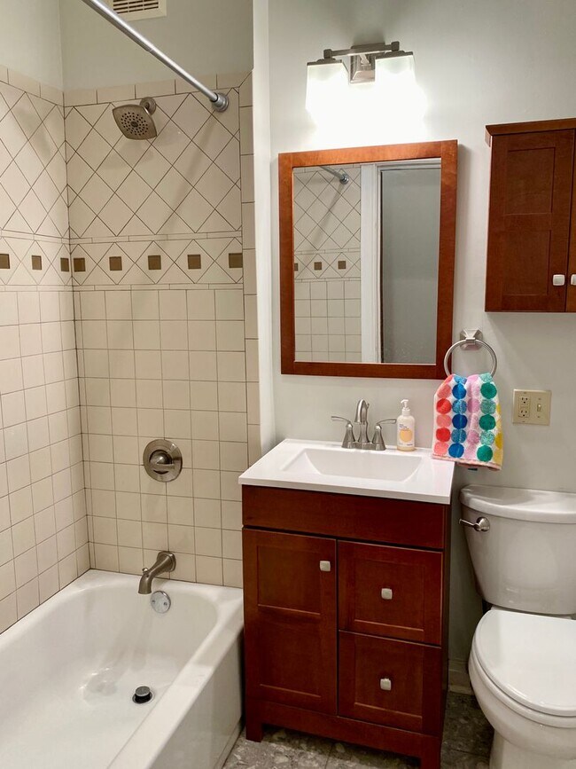 Building Photo - Beautiful 2 Bed / 2 Bath Buena Park Condo For Rent! In-Unit Washer & Dryer! FREE Heat, Water, and...