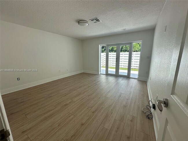 Building Photo - 14609 SW 143rd Ct