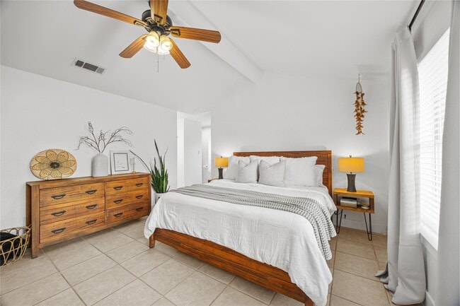 Building Photo - 10518 Sand Pass Ln