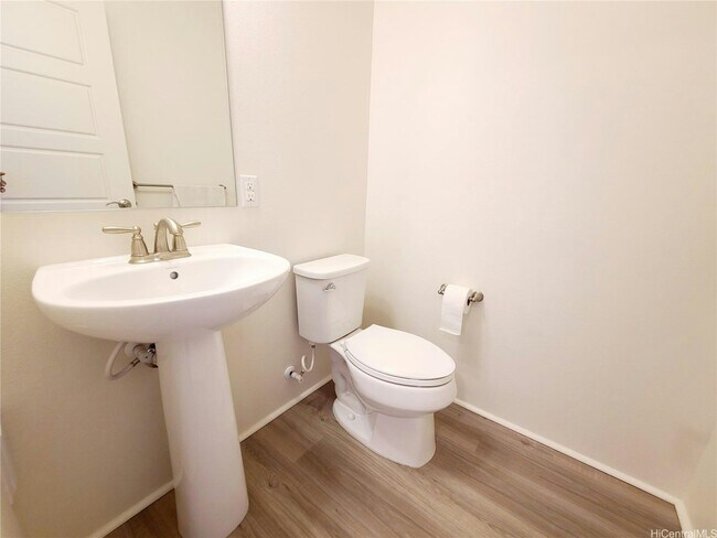 Building Photo - 91-3633 Kauluakoko Street